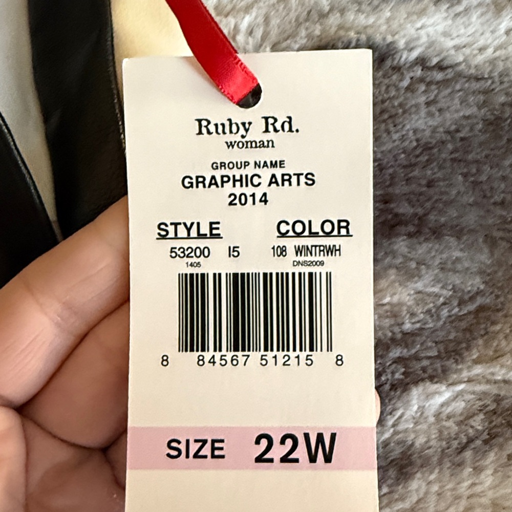 Ruby Rd. Classic White Pull-On Pants - Picture 5 of 5